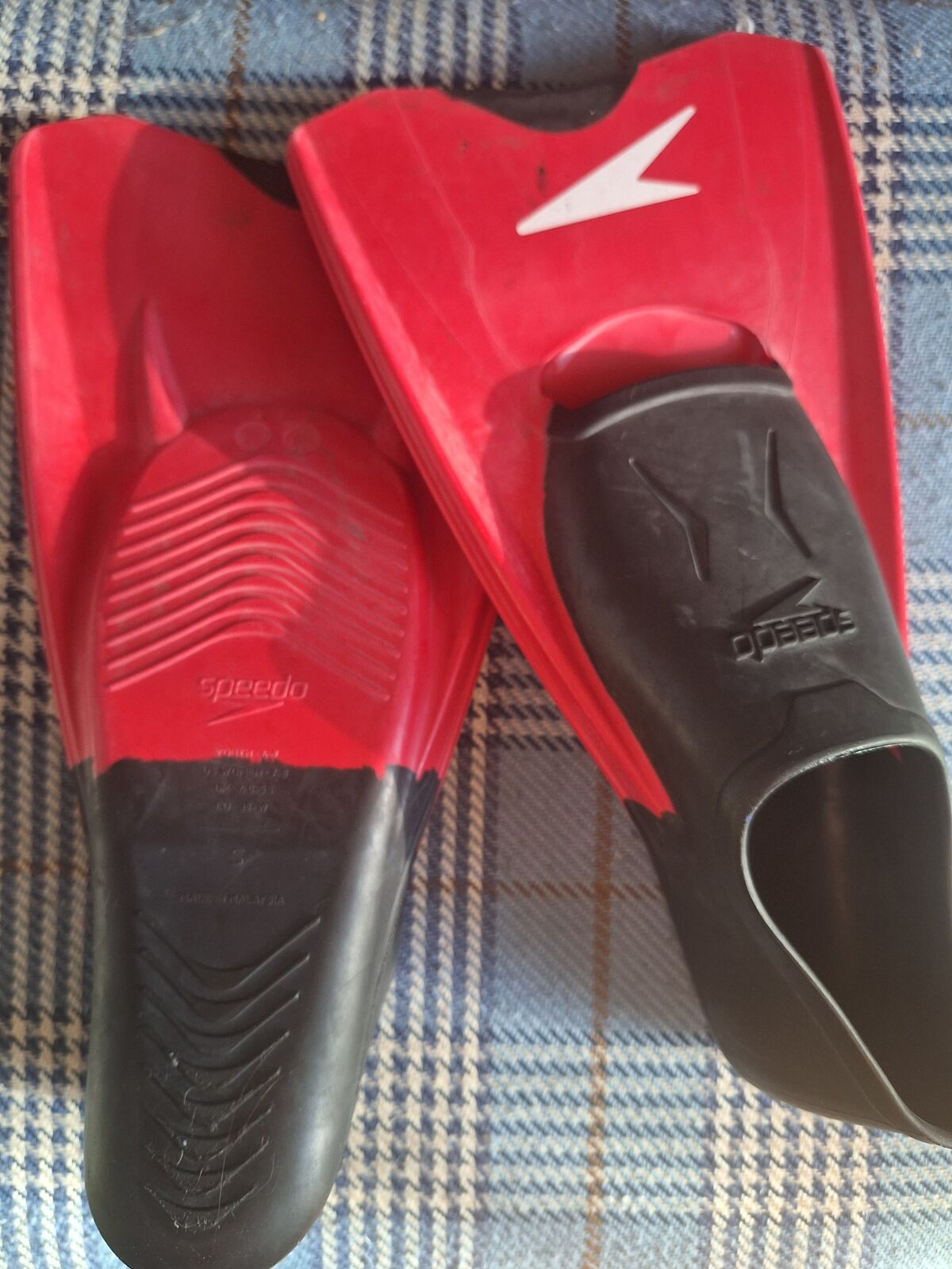 *NEW* Used Speedo Switchblades + Goggles 
