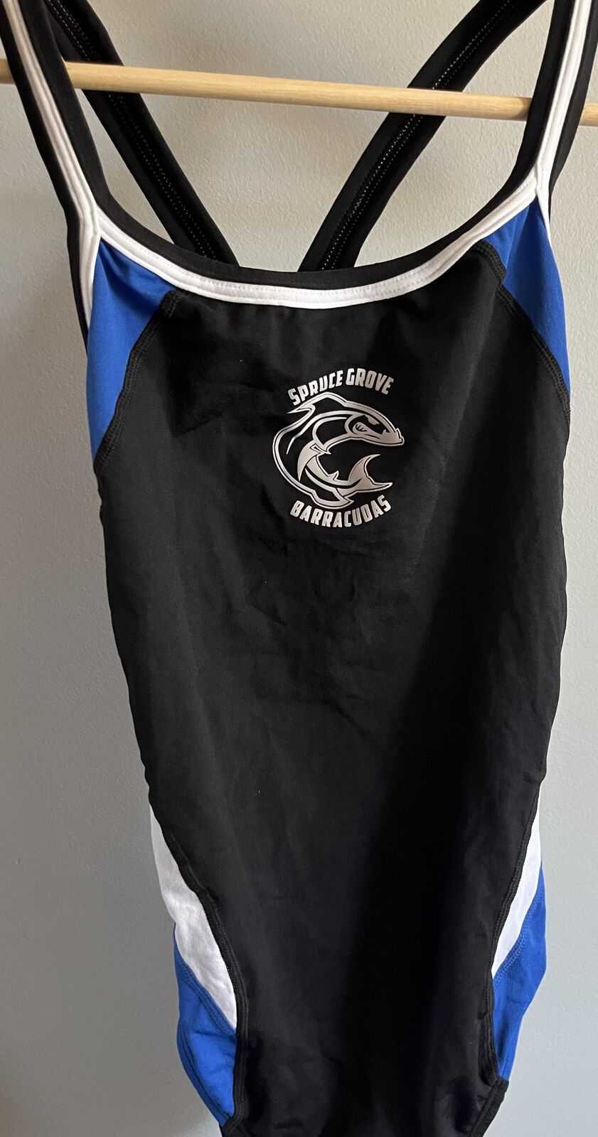 L: Dolphin Reliance Black & Blue 