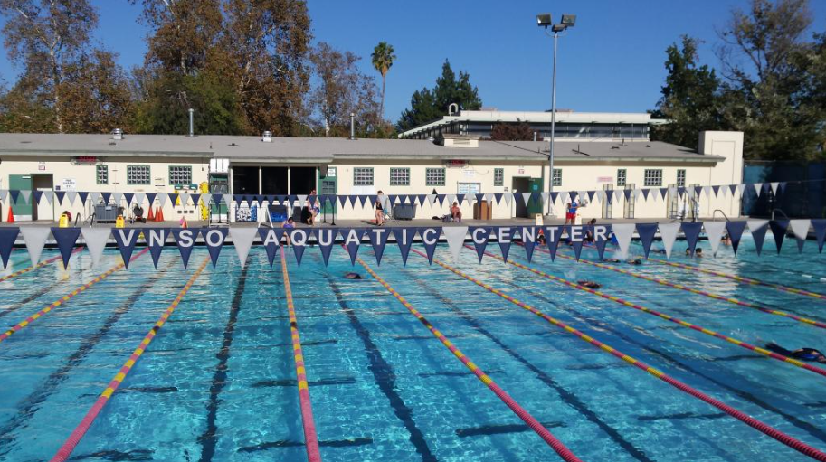 Van Nuys Sherman Oaks Aquatic Center